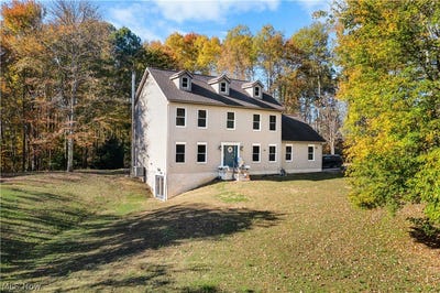 /international/us/8737-glenwood-road-cumberland-oh-110107171848/