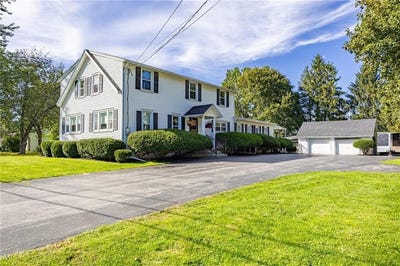 /international/us/740-brooks-road-west-henrietta-ny-110120459605/