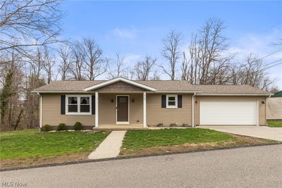/international/us/416-2nd-street-bethesda-oh-110106718386/