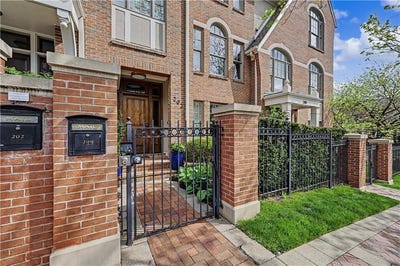 /international/us/202-w-50th-street-kansas-city-mo-110107385080/