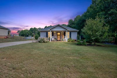 /international/us/329-scruggs-trail-gaffney-sc-110109180696/
