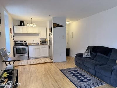 /international/us/533-monroe-street-hoboken-nj-110107961731/