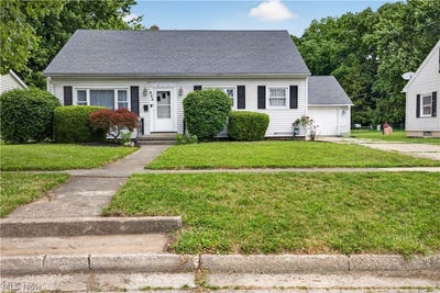 /international/us/908-south-street-fremont-oh-110108715232/