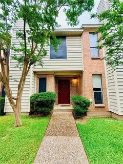 /international/us/1904-dartmouth-street-college-station-tx-110107697530/