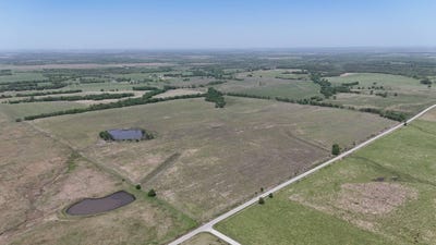 /international/us/highway-3-unique-rd-bronson-ks-110108030624/