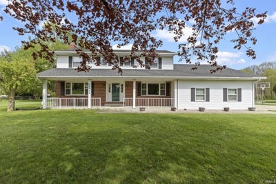 /international/us/64288-meadow-ridge-drive-goshen-in-110107618871/