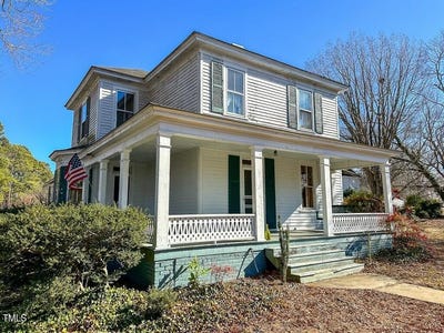 /international/us/302-halifax-street-warrenton-nc-110101490612/?lang=zh-cn