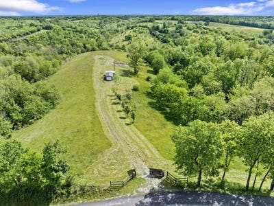 /international/us/2771-baker-ridge-road-willisburg-ky-110107879861/