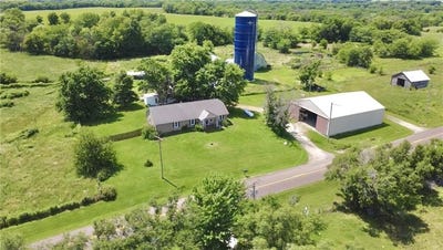 /international/us/1213-ne-j-highway-galt-mo-110109115263/
