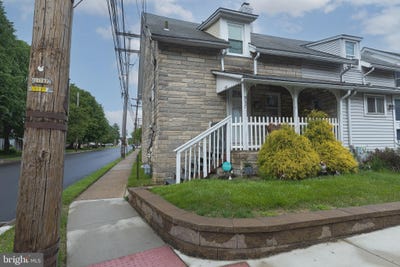 /international/us/957-w-6th-street-lansdale-pa-110108412565/