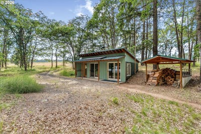 /international/us/24-meadows-loop-lyle-wa-110108956907/