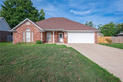/international/us/804-greenway-street-lowell-ar-110120027178/