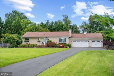 /international/us/2400-peachstone-court-silver-spring-md-110100945475/