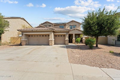 /international/us/18118-w-golden-lane-waddell-az-110097238114/?lang=en