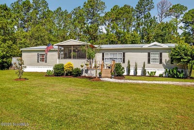 /international/us/1401-laura-way-darien-ga-110108581093/