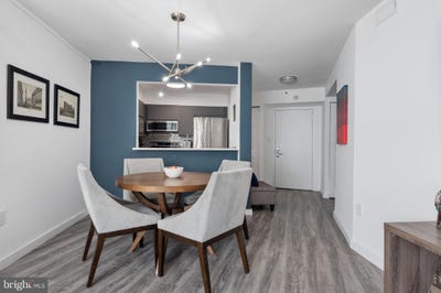 /international/us/10101-grosvenor-place-rockville-md-110110108102/