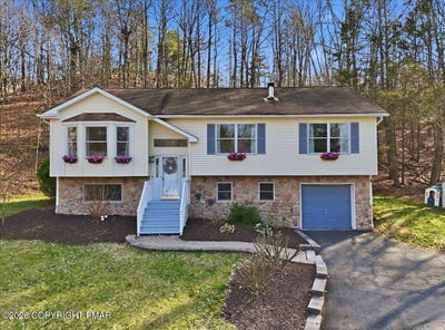 /international/us/219-highland-drive-stroudsburg-pa-110107344730/