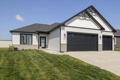 /international/us/519-allison-way-campbellsport-wi-110100802015/