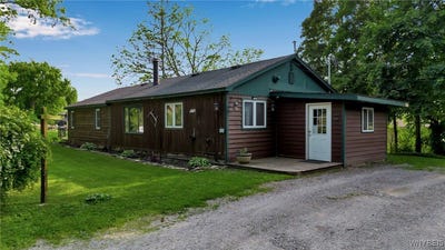 /international/us/5648-godfreys-pond-stafford-ny-110100049888/