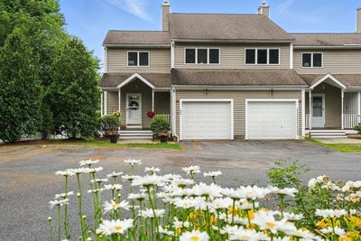 /international/us/27-solomon-pond-rd-northborough-ma-110108535545/