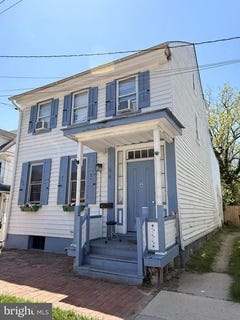 /international/us/66-pine-street-mount-holly-nj-110107820214/