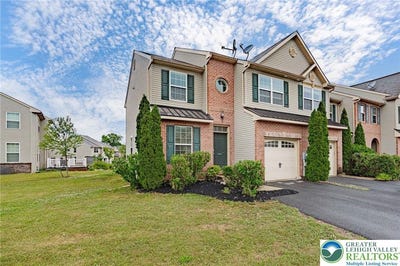 /international/us/233-snapdragon-way-upper-macungie-twp-pa-110109038451/