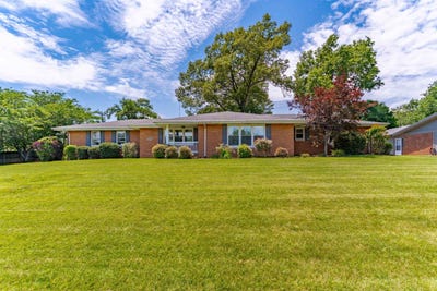/international/us/872-watson-lane-henderson-ky-110108628436/