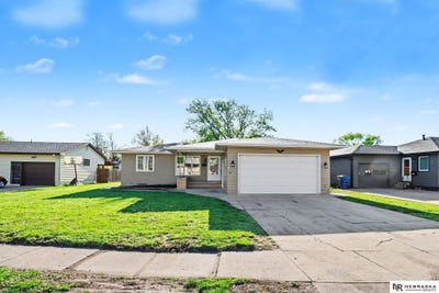 /international/us/416-n-clarmar-avenue-fremont-ne-110107695430/