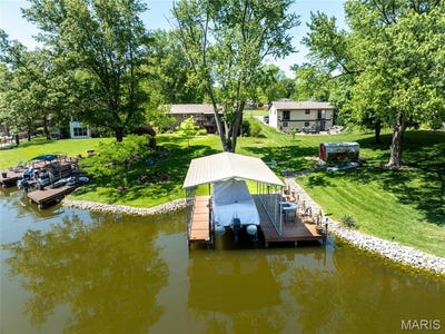 /international/us/36-shore-drive-sw-edwardsville-il-110096608536/