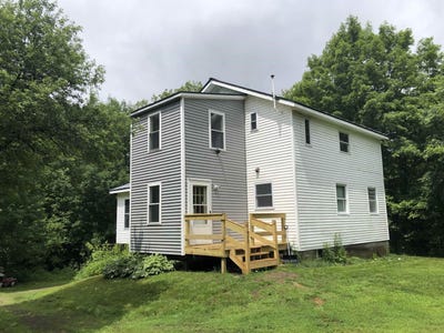 /international/us/600-bog-road-belvidere-vt-110100754508/