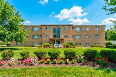 /international/us/5200-royalton-road-north-royalton-oh-110106555653/