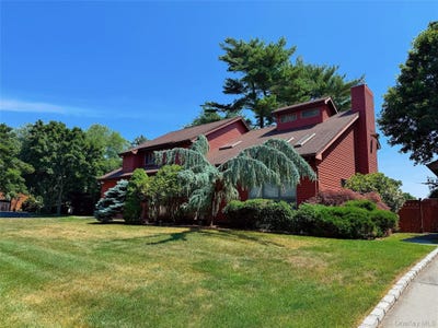 /international/us/6-jamor-court-nesconset-ny-110109348729/