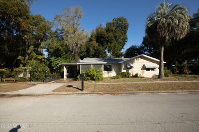 /international/us/465-se-palmetto-avenue-keystone-heights-fl-110107961662/