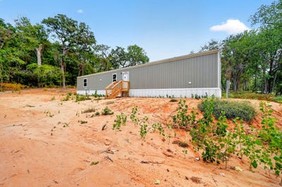 /international/us/218-w-acres-road-gun-barrel-city-tx-110120694733/