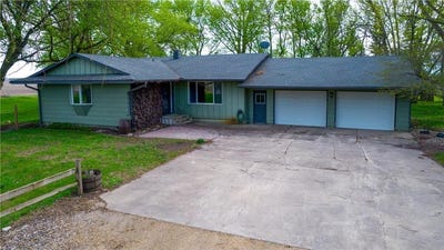 /international/us/11197-608th-avenue-danville-twp-mn-110108205988/