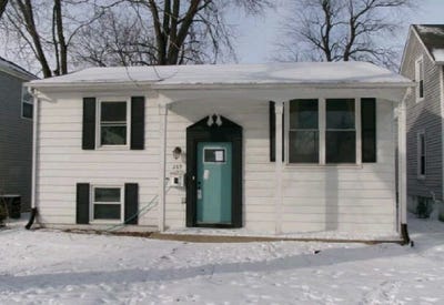 /international/us/289-s-douglas-avenue-bradley-il-110108987931/