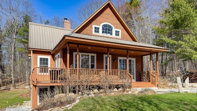 /international/us/36-lakeview-lane-harrison-me-110107909774/