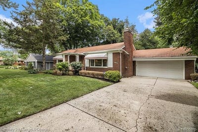 /international/us/33480-alta-loma-drive-farmington-mi-110101475088/?lang=fr