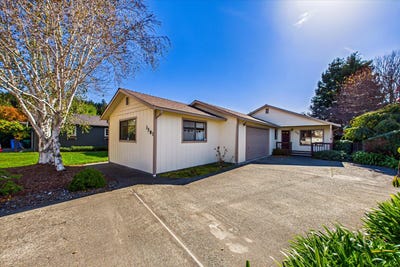 /international/us/3581-clifton-way-fortuna-ca-110103581186/
