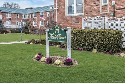 /international/us/75-noble-lynbrook-ny-110104539891/
