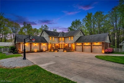 /international/us/5168-townsend-road-richfield-oh-110107879273/