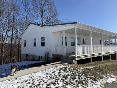 /international/us/2761-oak-ridge-road-vanceburg-ky-110105314776/