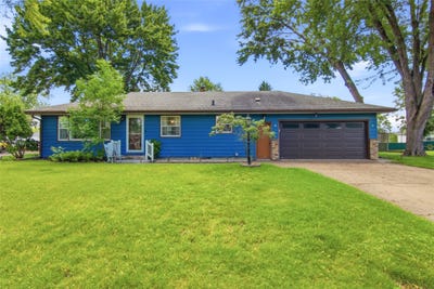 /international/us/3027-saturn-avenue-eau-claire-wi-110109103588/