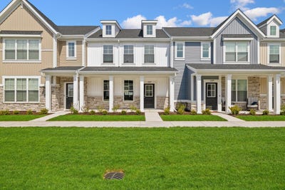 /international/us/13097-carolina-street-crown-point-in-110107519815/