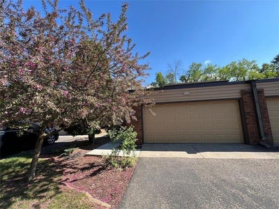 /international/us/4801-spring-circle-minnetonka-mn-110105329707/
