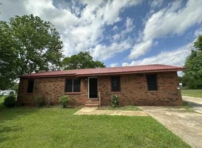 /international/us/402-e-main-okolona-ms-110101145451/?lang=zh-tw