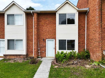 /international/us/5878-mebane-avenue-dublin-va-110108096543/