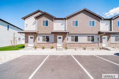 /international/us/1334-boston-court-idaho-falls-id-110119760946/