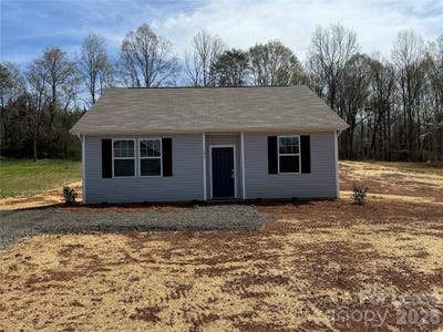 /international/us/106-titanium-drive-statesville-nc-110107824697/