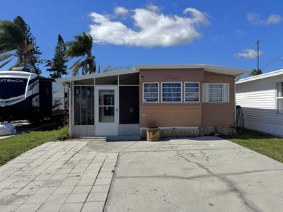 /international/us/4699-continental-drive-holiday-fl-110106027787/